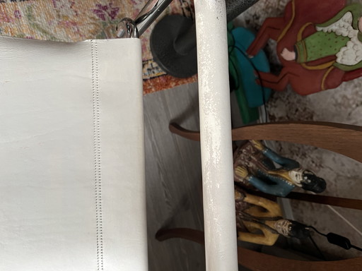 Silla vintage Thonet s34 con estructura tubular