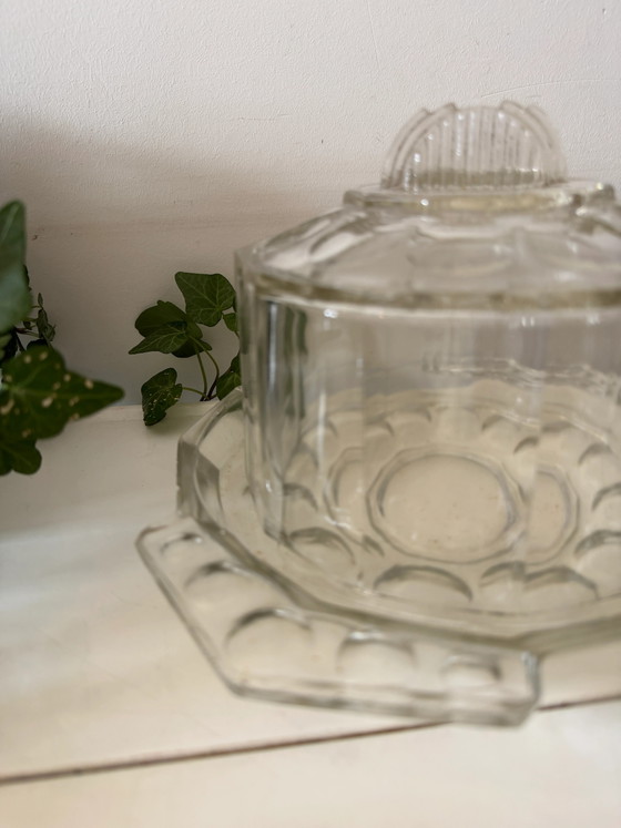 Art Deco Glass Cheese Dome – Crockery (photo 4 of 7)