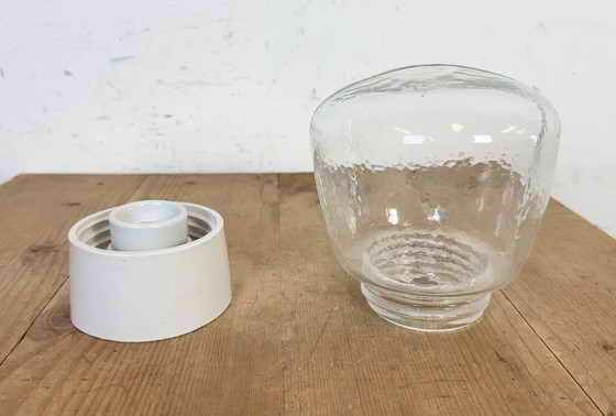 Image 1 of Lampada da soffitto vintage in porcellana bianca, anni '70