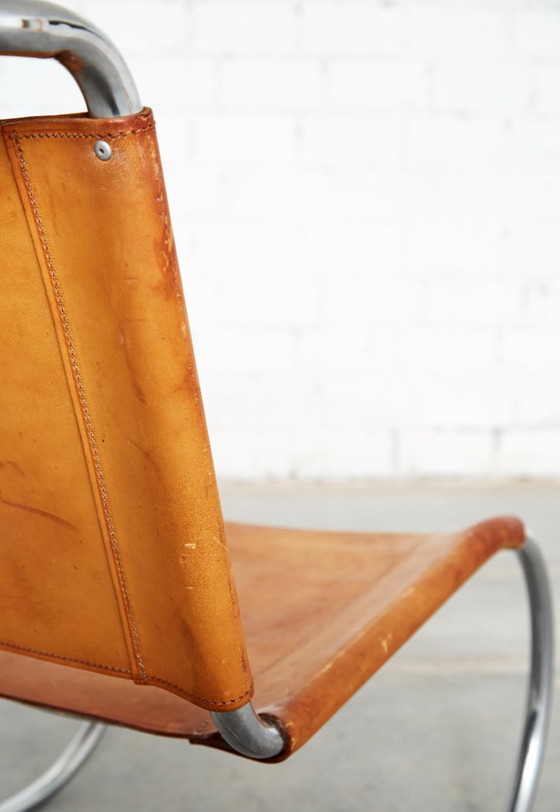 Ludwig Mies van der Rohe MR Lounge  Chair for Thonet – Armchairs, Leather (photo 5 of 14)