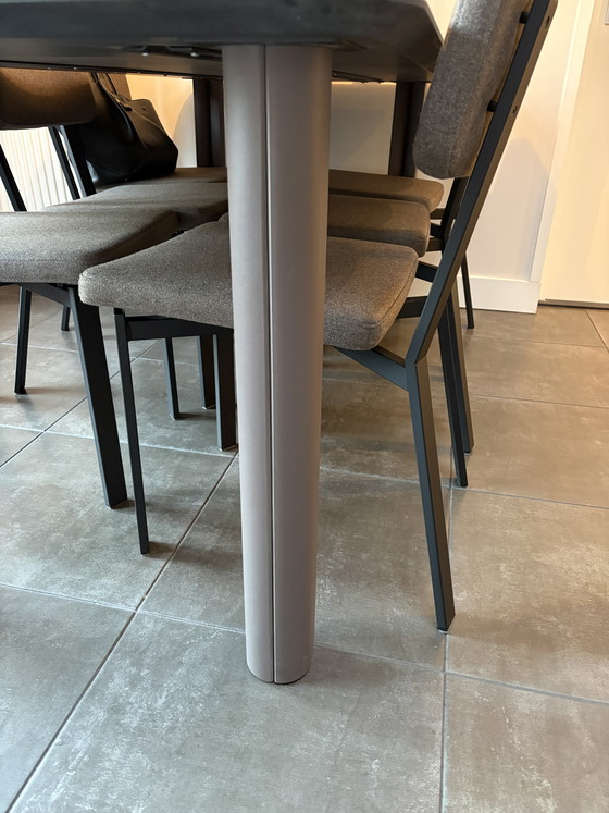 Image 1 of Ignore Amsterdam Curl dining table 180x90 brown