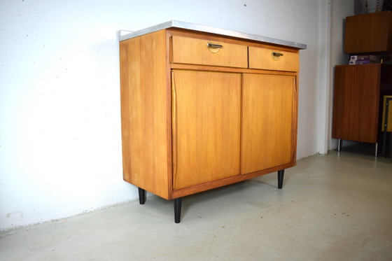 Koffiebar uit het midden van de 20e eeuw, vintage keukenkast, dressoir, ladekast – Monke Möbel, Ladekasten (photo 2 of 11)