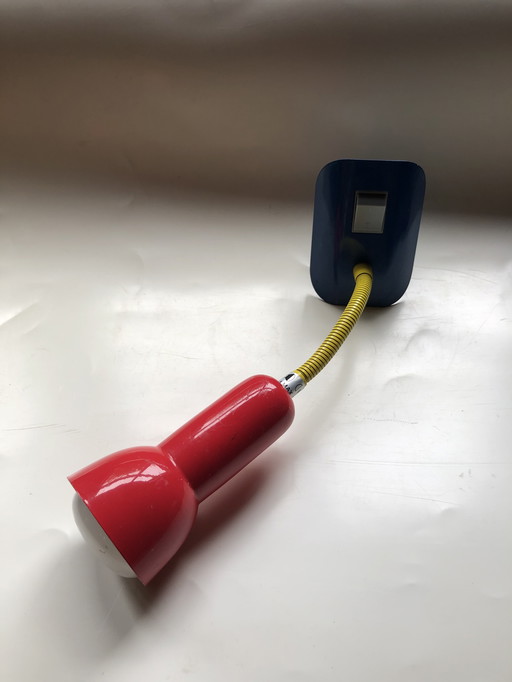 Lampada a mano vintage Memphis-stijl per contatto di arresto - Briloner