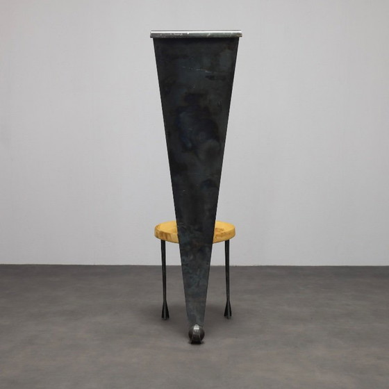 Image 1 of Zeldzame postmoderne sculpturale stoel, Italië, jaren 1980