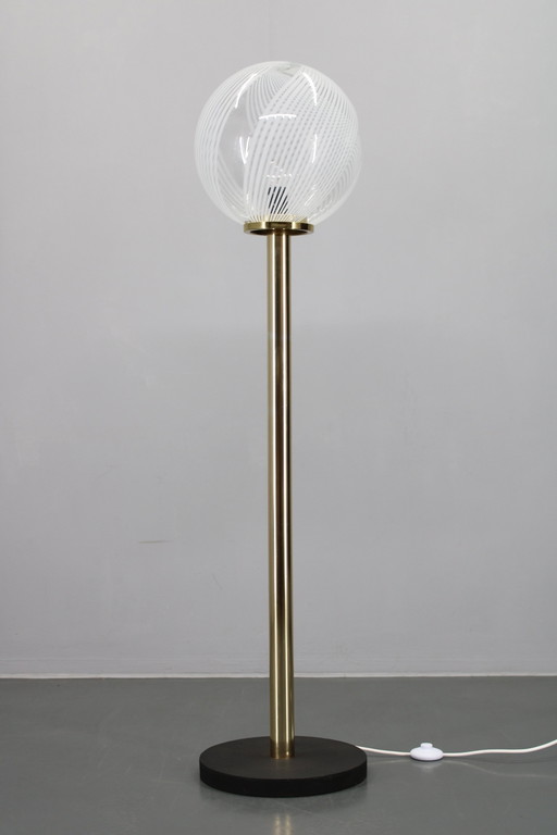 Lampadaire italien en verre des années 1970