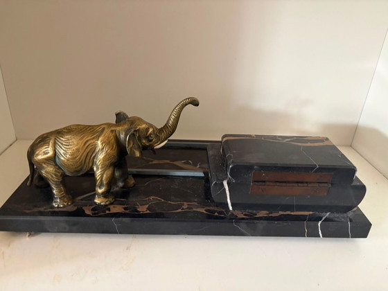 Set da scrivania Art Déco Portoro in marmo e bronzo con elefante (anni '20) – Oggetti decorativi, Bronze (photo 12 of 14)