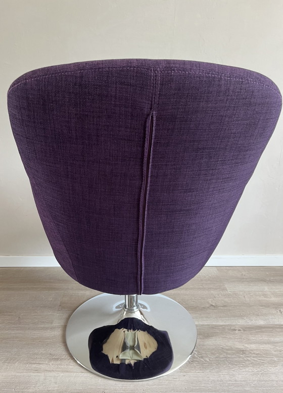 Image 1 of Purple retro design recliner