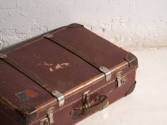 Antique travel suitcase in vulcanised fibre – Czechoslovakia, circa 1930 – Travel bags, Wood, Metal (photo 12 of 39)