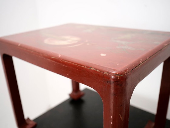 Image 1 of tavolino laterale laccato rosso art déco giapponese