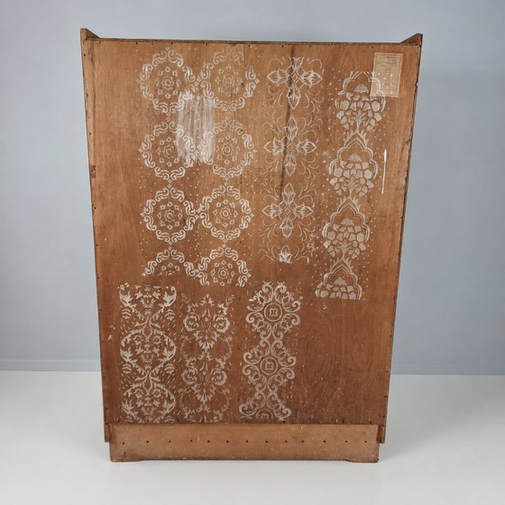 Image 1 of Vintage kledingkast in essenhout van Tatra Nabytok, jaren 70.
