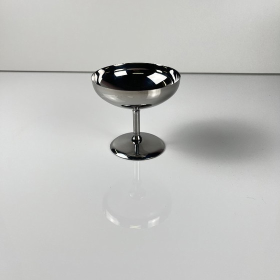 Image 1 of Set of 6 stainless steel ice cream cups, modern design