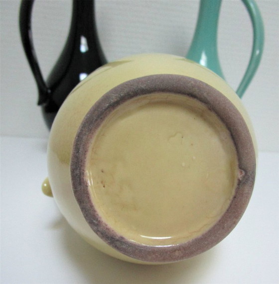 Image 1 of Tres jarras de cerámica de la década de 1960