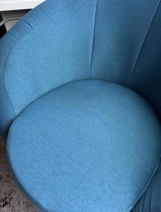 Image 1 of Sillón giratorio de gasolina Marvin
