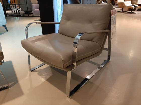 Shabby chic + stool – Conform, Armchairs, Leather (photo 3 of 5)