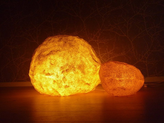 Image 1 of Lampada Moon Rock Singleton