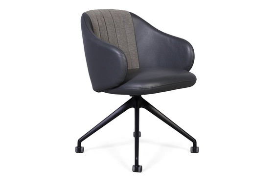 Image 1 of Bani  set van 4