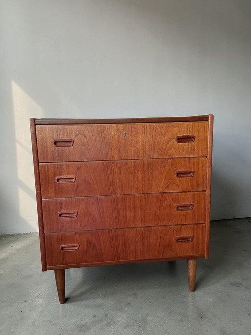 Vintage teak ladekast