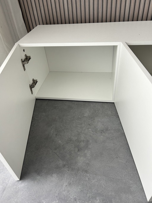 Mueble de TV de 2 metros de ancho, estado nuevo