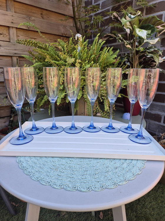 Set Of 8 Vintage Luminarc Azur Champagne Flutes With Original Box – Made In France (Blue Stem) (photo 9 of 15)