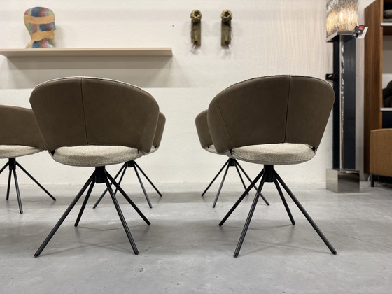 Image 1 of 6 Label van den Berg Lola Draai Chaises de salle à manger cuir tissu