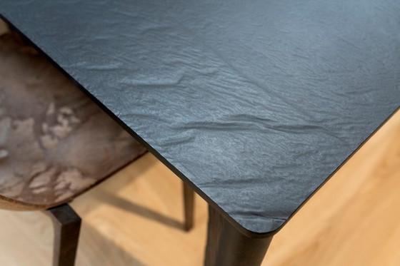 Image 1 of Mesa de piel de elefante de dirk van der Kooij