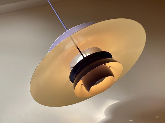 Image 1 of Louis Poulsen Ph5 hanglamp Design Poul Henningsen Denemarken