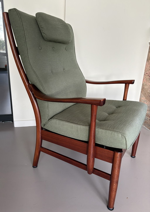 Mooie fauteuil in Deense stijl