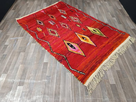 Tapis berbère marocain décoré 250cm x 150cm – Wool (photo 4 of 10)