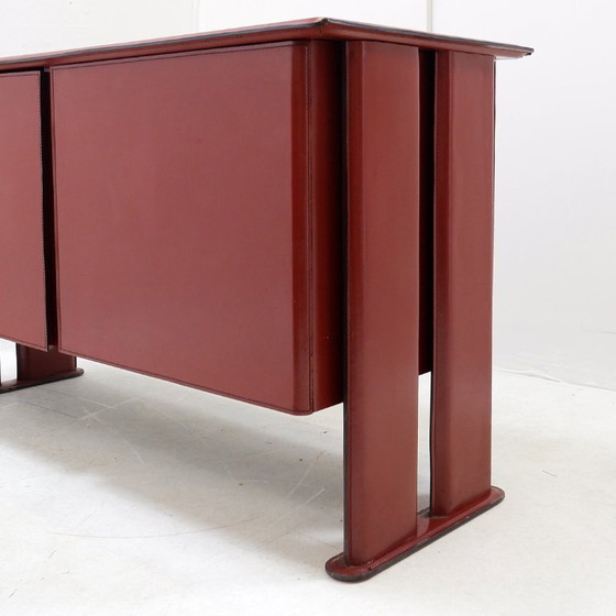 Image 1 of Credenza in pelle del marchio brasiliano De Couro - anni '80