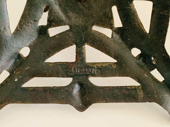 Image 1 of Vintage Art Deco kerstboomstandaard van gietijzer uit Duitsland, circa jaren 20/30.