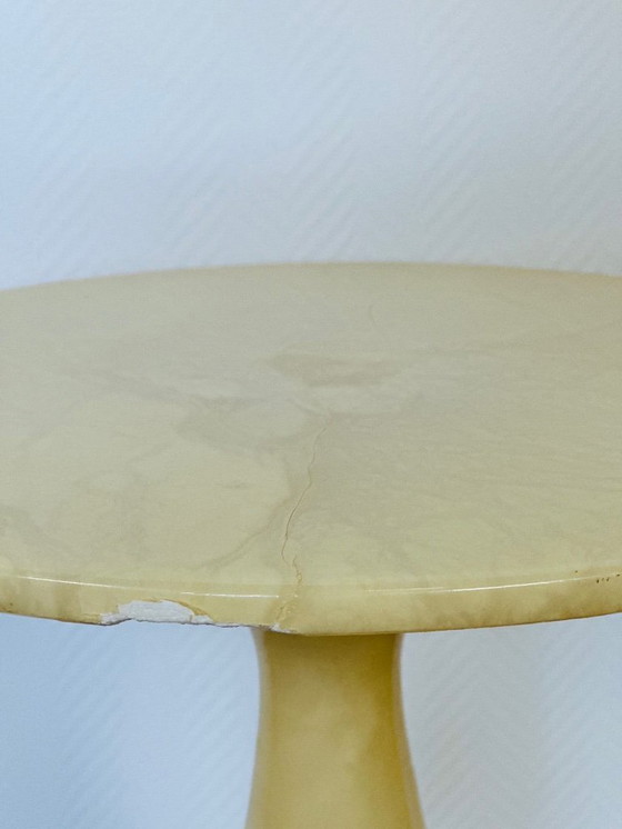 Image 1 of Tavolino vintage in onice naturale dal design scultoreo, 1960