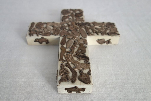 Wundertätiges Kreuz der Estela Ogazon, Religiöse Volkskunst, Mexiko