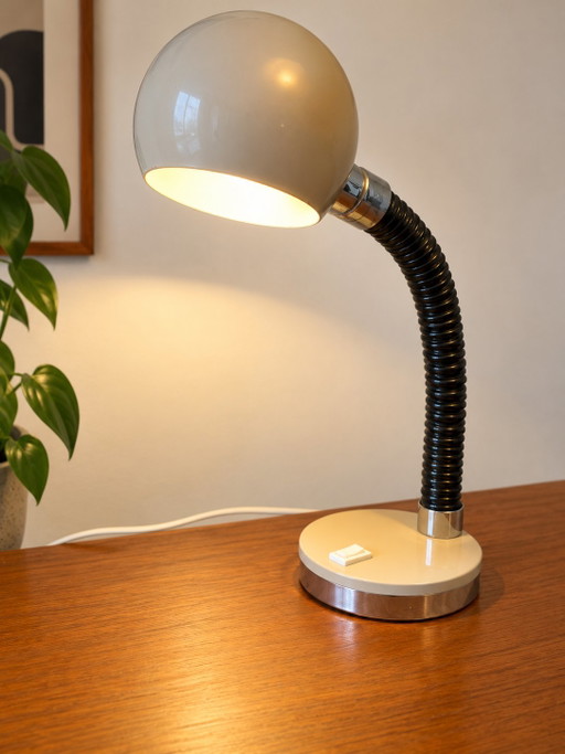 Vintage Hillebrand Space Age Tafellamp // Table Lamp – tafellampen, Chrome, rvs (photo 2 of 5)
