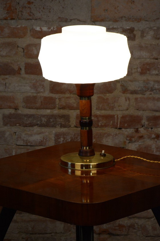 Restored Mid-Century Table Lamp, Walnut, Brass, Glass, Rewired, Czech, 1960s – Wood (photo 4 of 11)