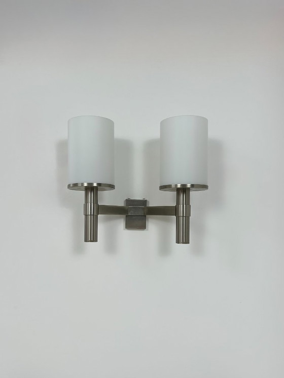 Image 1 of Aplique doble Perzel, modelo 1141, metal y cristal opalino, Francia, 1960