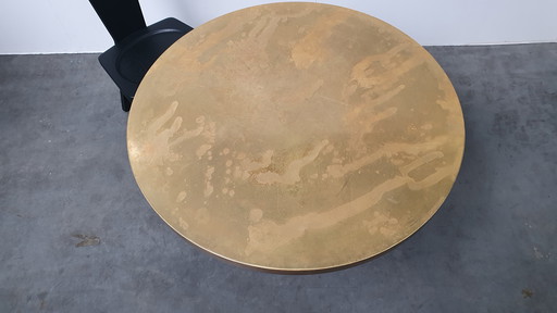 Brass patinated table round wabi sabi cast iron base Pedrali