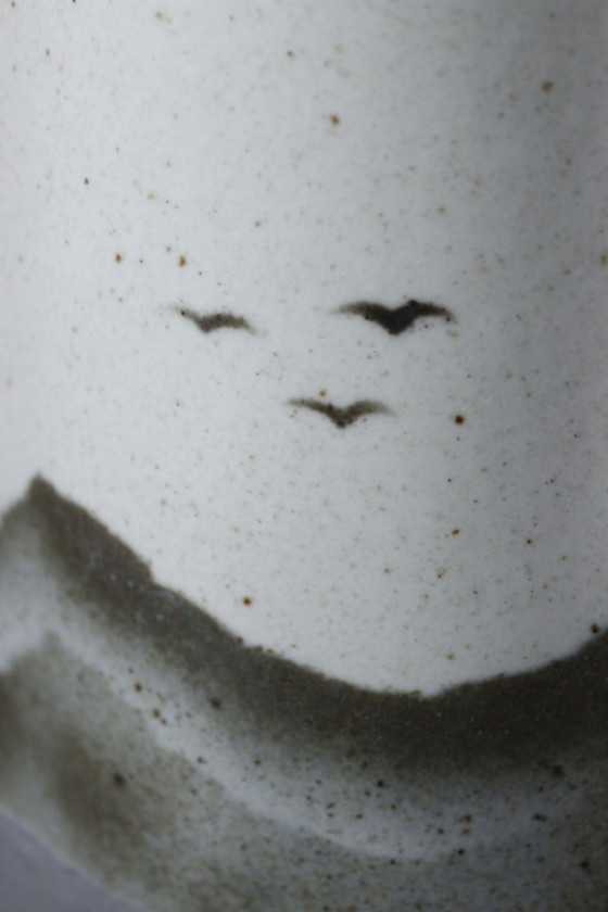 Porcelaine de Virebent Yves Mohy - Vase Méplat aux Oiseaux France 1970s (photo 7 of 7)