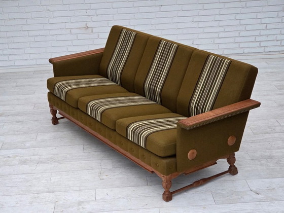 Image 1 of Dänisches 3-Sitzer-Sofa aus den 1970er Jahren, Möbelwolle, massives Eichenholz.