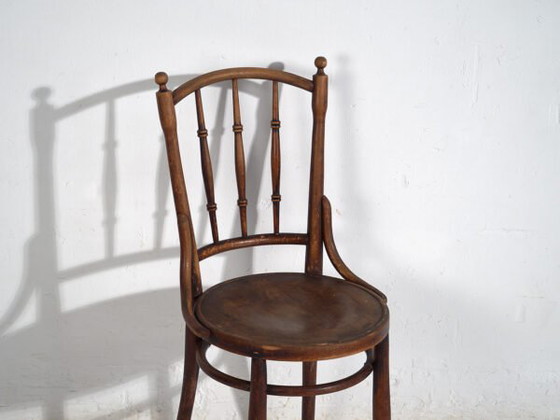 Antique Thonet bentwood chairs (c.1920). Set of 4 pieces #14 – Dining chairs (photo 30 of 40)