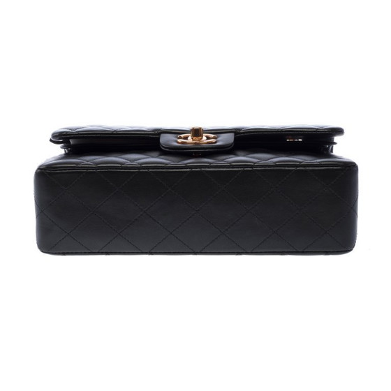 Image 1 of CHANEL Timeless/Classic in schwarzem Leder