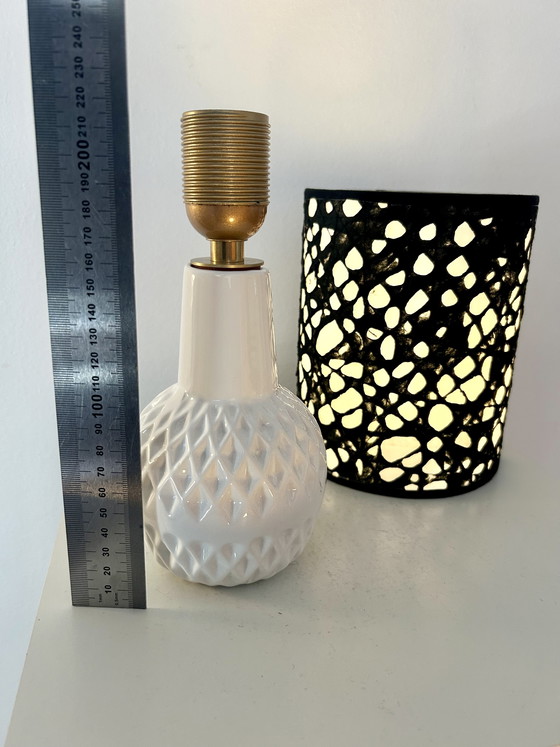 Image 1 of Small expressive vase lamp - upcycled 