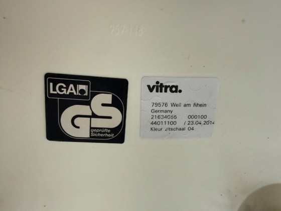 6x Vitra Eames Stühle – Esszimmerstühle, rvs, Plastic (photo 9 of 9)