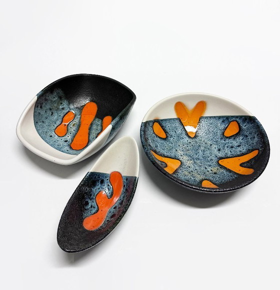 Image 1 of Raro set di tre ciotole in ceramica, Elchinger Atelier. Francia, 1950.
