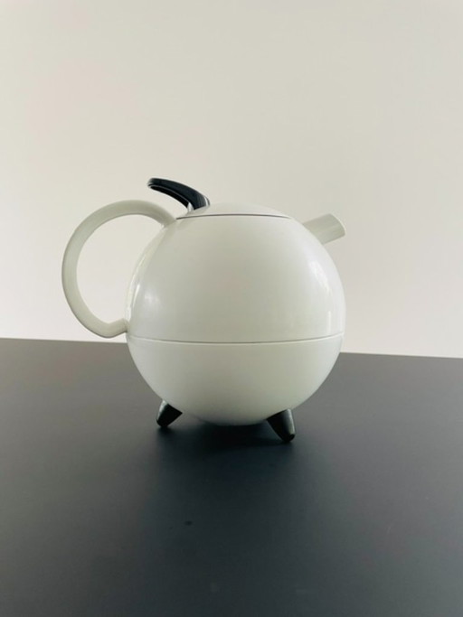 Bouteille isotherme Leifheit Galileo – Hans Erich Slany – un classique du design postmoderne
