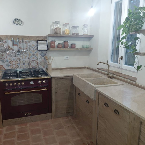 Image 1 of MASSGEFERTIGTE MASSIVHOLZKÜCHE