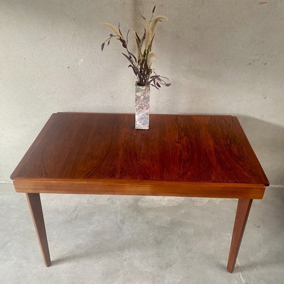 Image 1 of Vintage extendable rosewood dining table