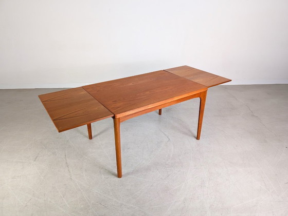 Image 1 of Henning Kjærnulf Mesa de comedor extensible de mediados de siglo Vejle Stole teca