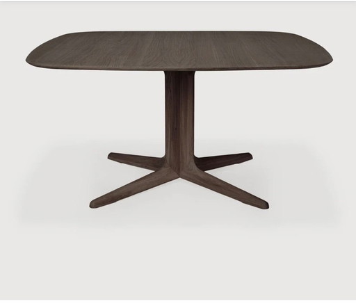 Ethnicraft Corto Design Tisch