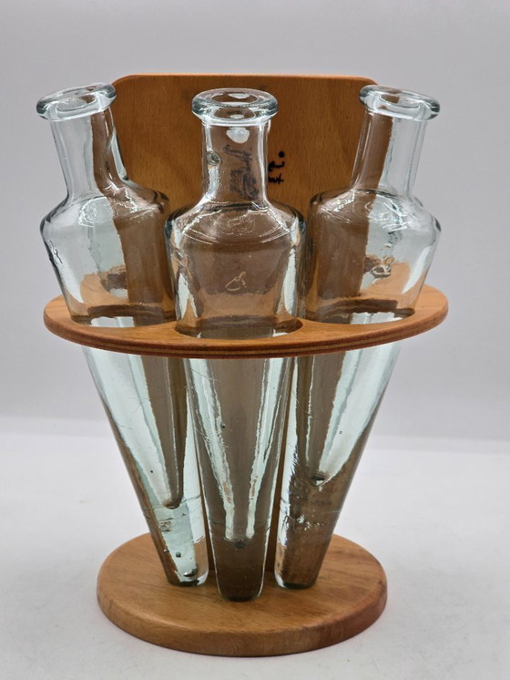 Image 1 of Holzhalter mit 6 konischen, mundgeblasenen Flaschen, Design