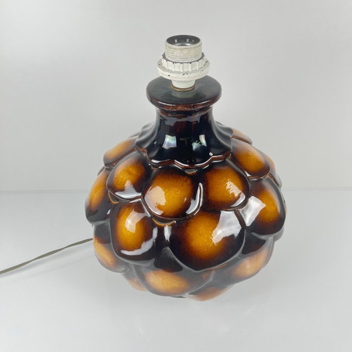 Large ceramic table lamp in "scale" pattern, 1970, double bulbs